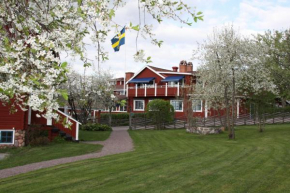 Гостиница Åkerblads Hotell Gästgiveri Spa  Теллберг